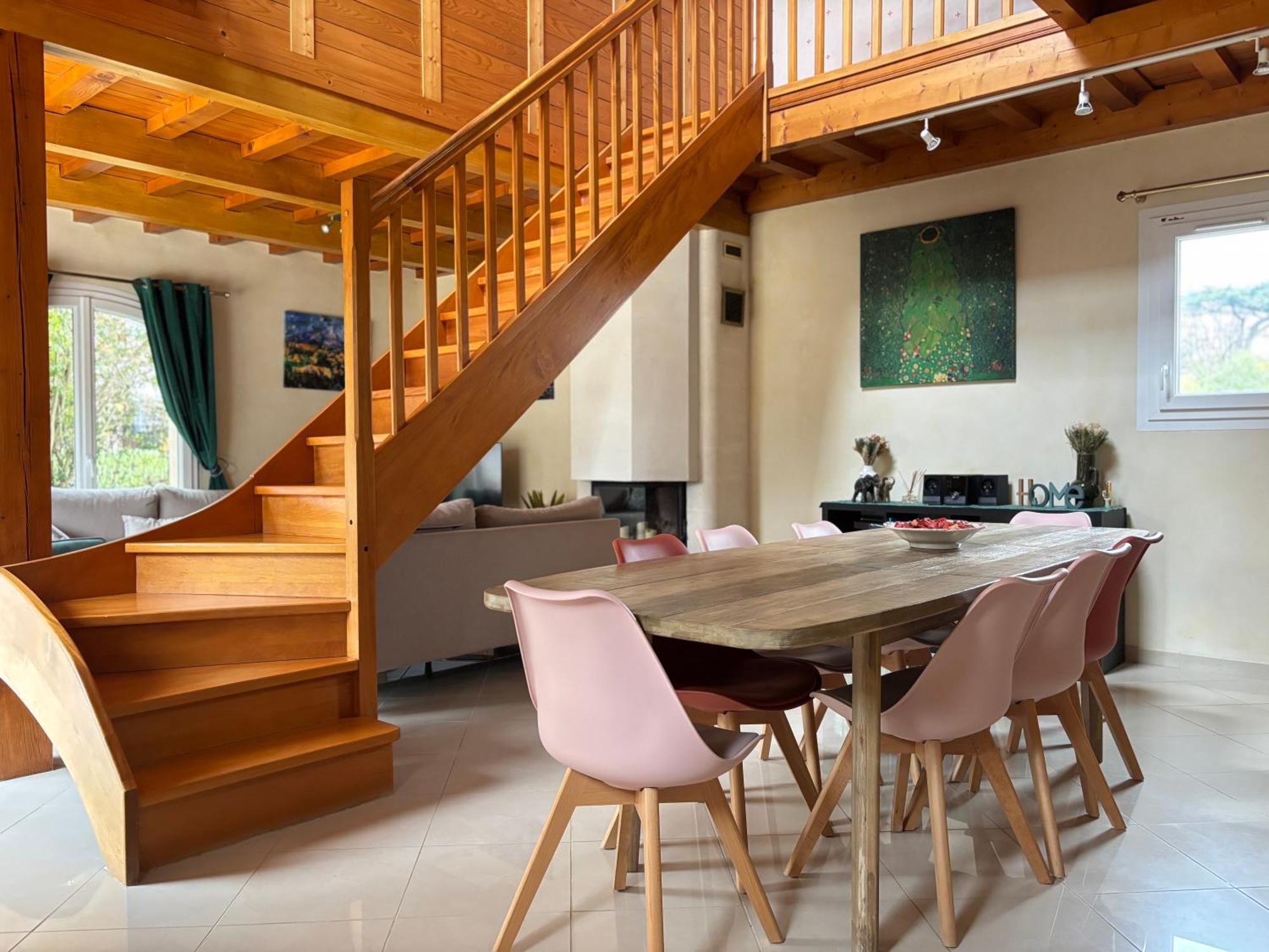 Le So Art, Grande Maison 4 Chambres, Terrain De Petanque, Grand Jardin Clos, Flipper, Babyfoot, Jeux Arcade, Ping Pong,1 Km Mer, Proche Golf, Port En Bessin, Bayeux Et Plages Du Debarquement, Adaptee Enfants Commes 外观 照片